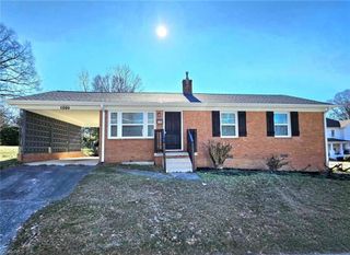 800 Bluford Street, Greensboro, NC 27401