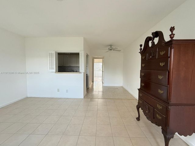 79 Easthampton D 79, West Palm Beach, FL 33417