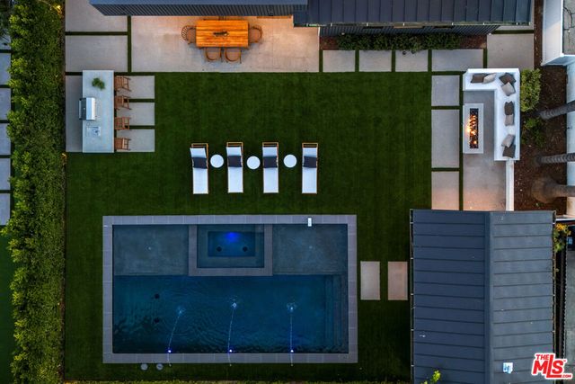 15473 La Maida Street, Sherman Oaks, CA 91403