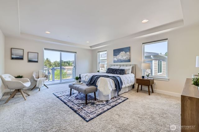 19524 81st Place NE, Kenmore, WA 98028