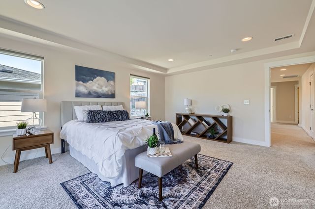 19524 81st Place NE, Kenmore, WA 98028
