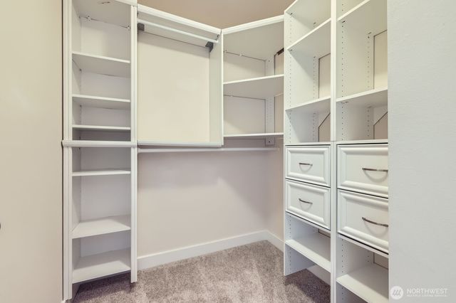 19524 81st Place NE, Kenmore, WA 98028