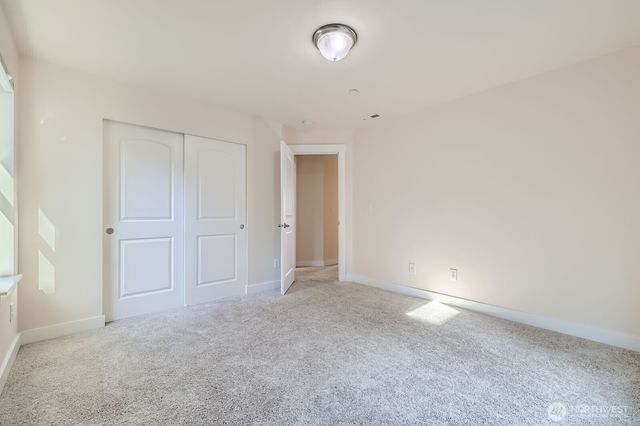 19524 81st Place NE, Kenmore, WA 98028