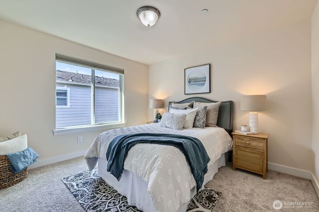19524 81st Place NE, Kenmore, WA 98028