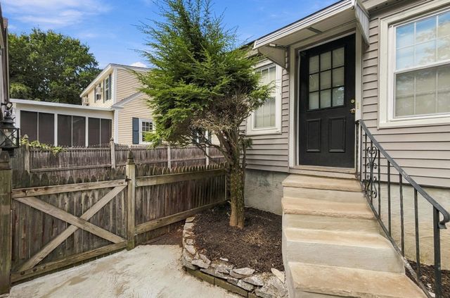 17 Elise Ave, Dracut, MA 01826
