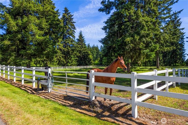6504 44th Avenue NE, Olympia, WA 98516