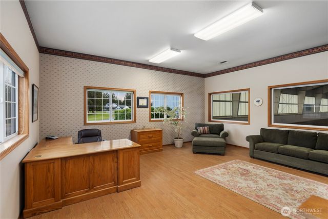 6504 44th Avenue NE, Olympia, WA 98516
