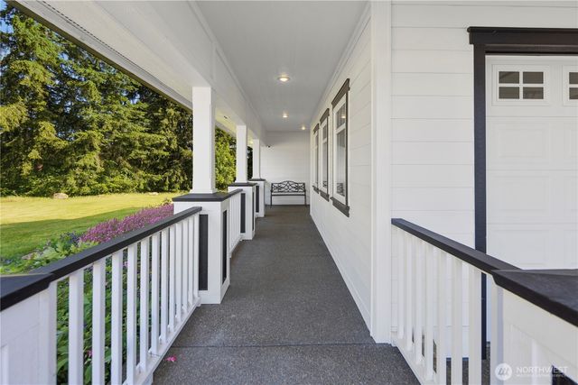 6504 44th Avenue NE, Olympia, WA 98516
