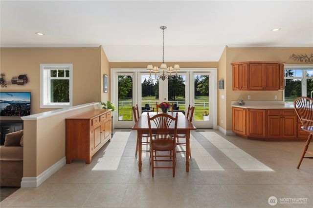 6504 44th Avenue NE, Olympia, WA 98516