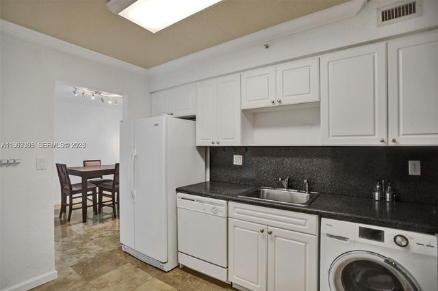 2501 S Ocean Dr 631, Hollywood, FL 33019