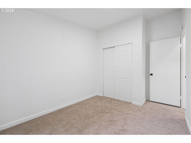 12420 Se BUSH St 1, Portland, OR 97236