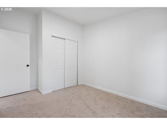 12420 Se BUSH St 1, Portland, OR 97236