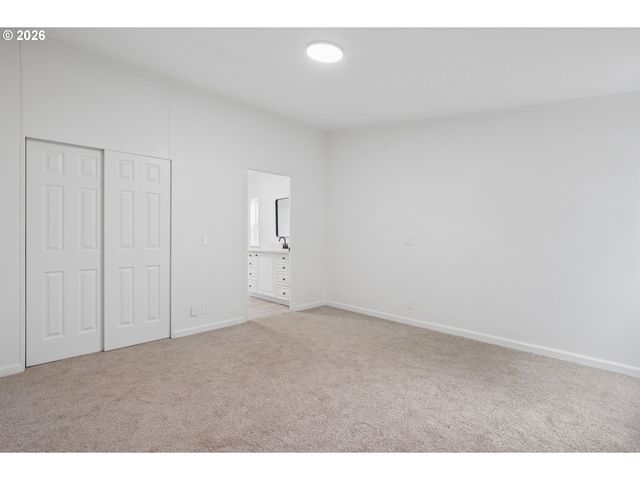 12420 Se BUSH St 1, Portland, OR 97236