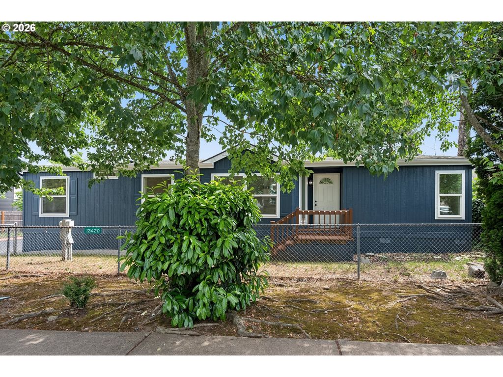 12420 Se BUSH St 1, Portland, OR 97236