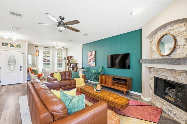 8200 Mirror Rock Lane, Denton, TX 76210