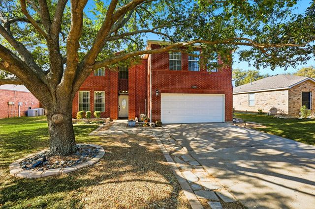 8200 Mirror Rock Lane, Denton, TX 76210
