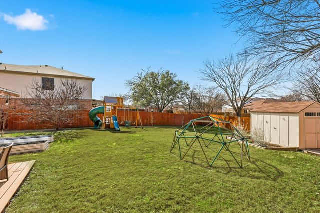 8200 Mirror Rock Lane, Denton, TX 76210