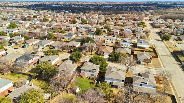 8200 Mirror Rock Lane, Denton, TX 76210