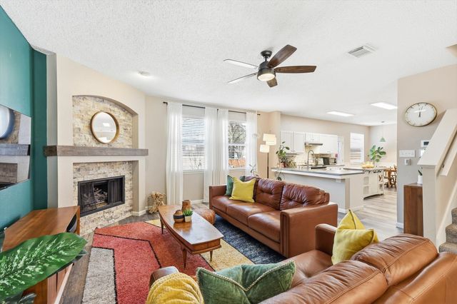 8200 Mirror Rock Lane, Denton, TX 76210