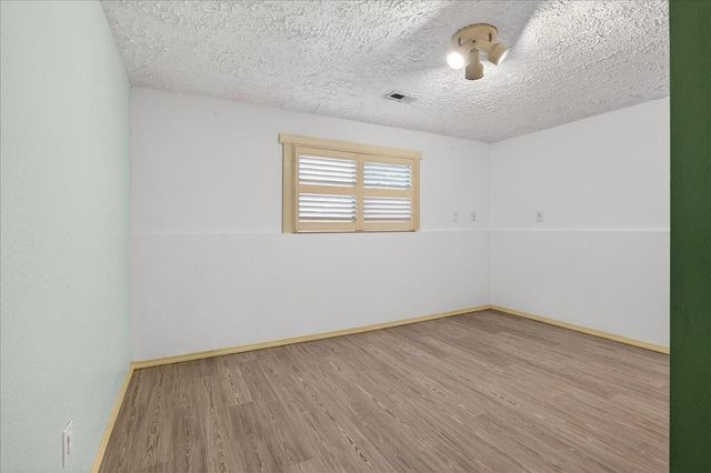 707 S Myrtle St, Spokane, WA 99202