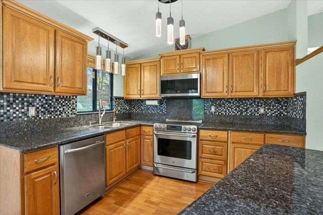 707 S Myrtle St, Spokane, WA 99202
