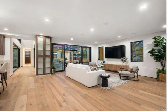 5610 Bellevue Avenue, La Jolla, CA 92037