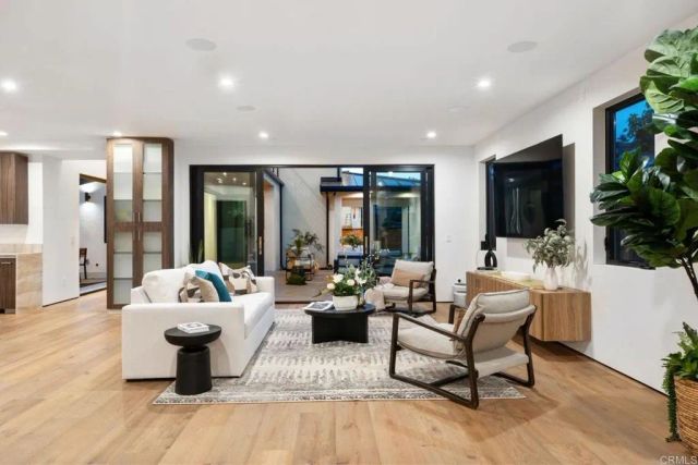 5610 Bellevue Avenue, La Jolla, CA 92037