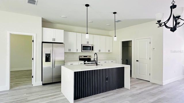 13385 SW 32ND COURT SW, Ocala, FL 34473