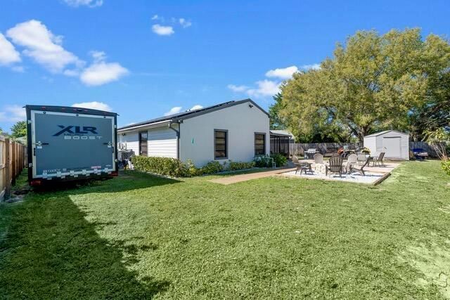 1222 Stardust Way Way, Royal Palm Beach, FL 33411