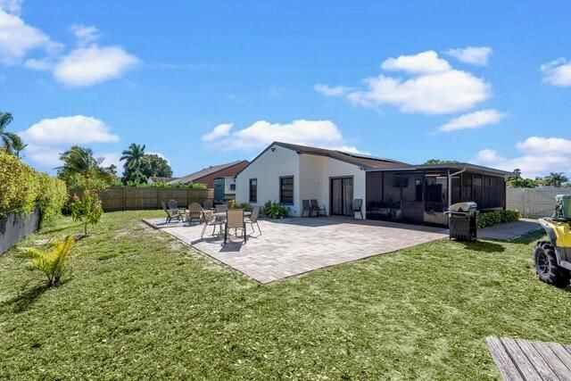 1222 Stardust Way Way, Royal Palm Beach, FL 33411