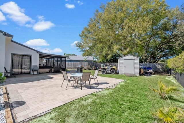 1222 Stardust Way Way, Royal Palm Beach, FL 33411