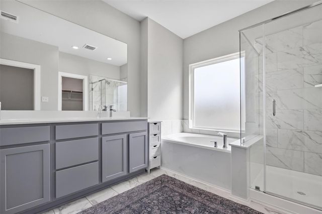 3230 Fogmist Drive, Rosenberg, TX 77471