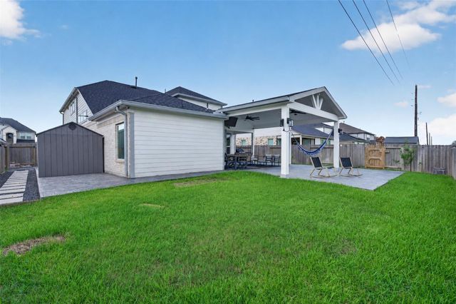3230 Fogmist Drive, Rosenberg, TX 77471