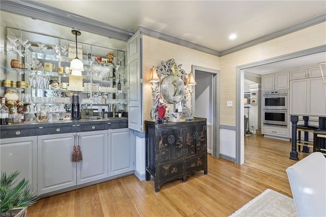 7325 Barberry LN, Norfolk, VA 23505