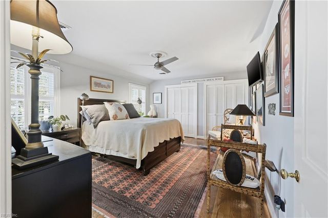 7325 Barberry LN, Norfolk, VA 23505