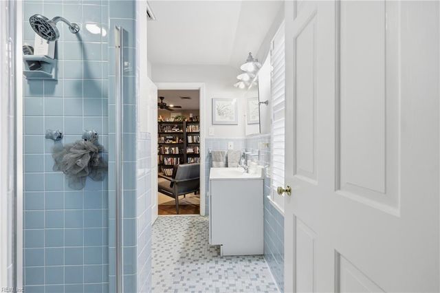 7325 Barberry LN, Norfolk, VA 23505