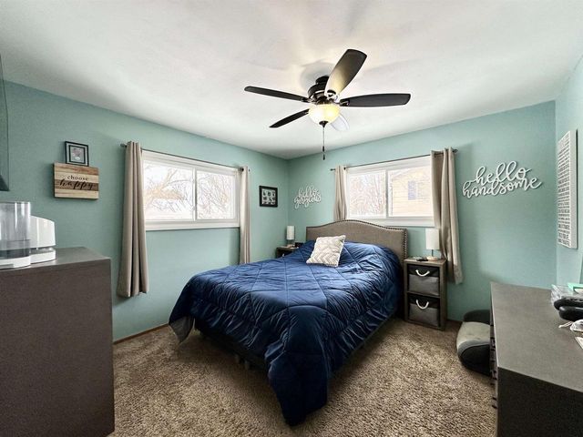 1727 N SUPERIOR STREET, Antigo, WI 54409