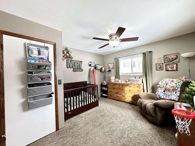 1727 N SUPERIOR STREET, Antigo, WI 54409