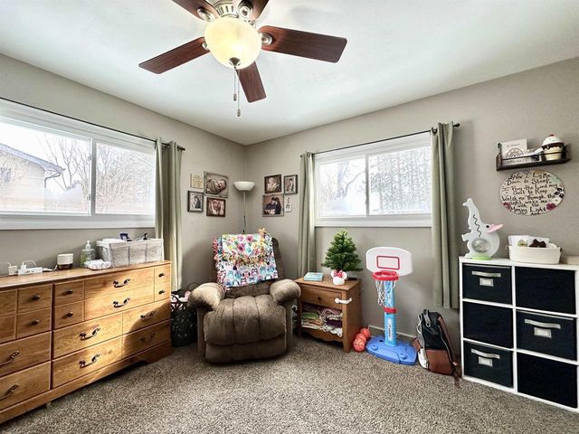 1727 N SUPERIOR STREET, Antigo, WI 54409