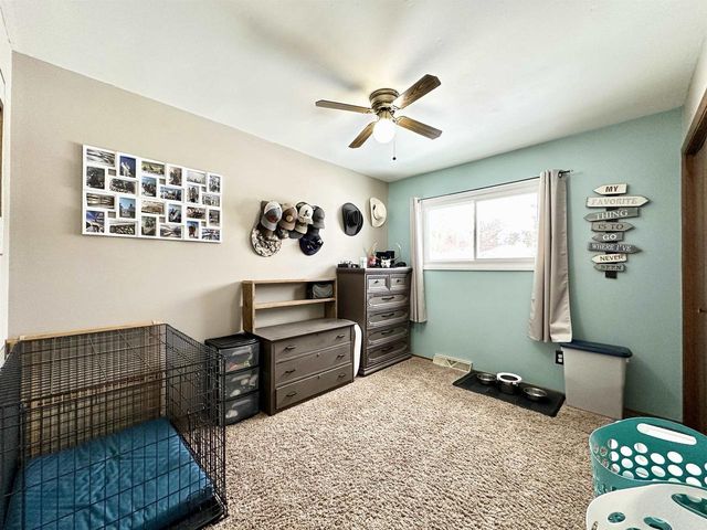 1727 N SUPERIOR STREET, Antigo, WI 54409