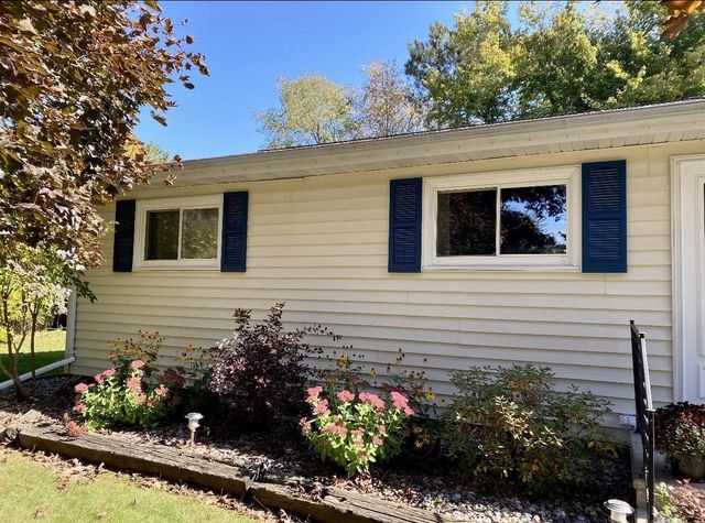 1727 N SUPERIOR STREET, Antigo, WI 54409