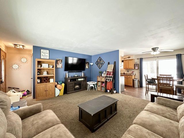 1727 N SUPERIOR STREET, Antigo, WI 54409