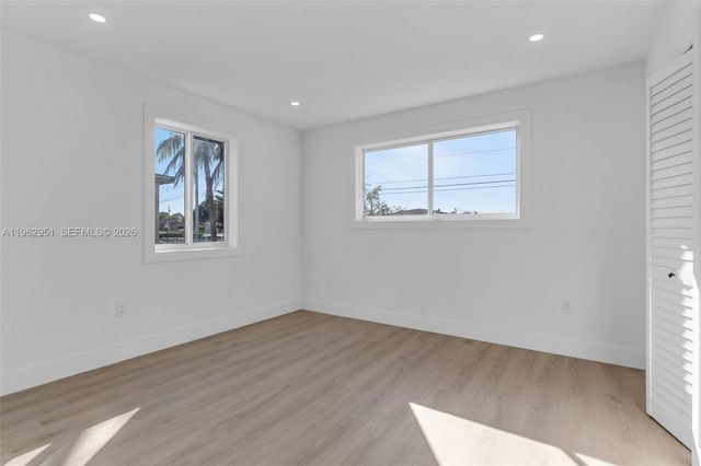 5941 E 6th Ave, Hialeah, FL 33013