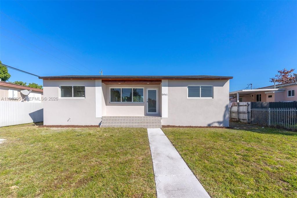 5941 E 6th Ave, Hialeah, FL 33013