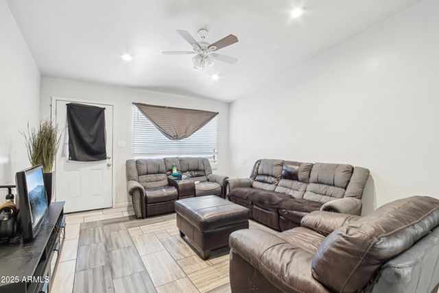 2223 E ROOSEVELT Street, Phoenix, AZ 85006