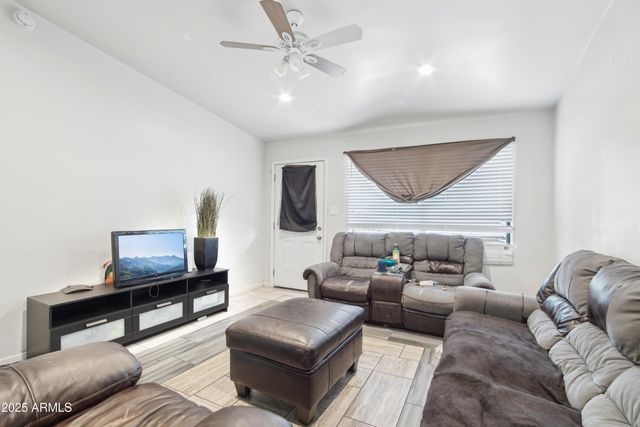 2223 E ROOSEVELT Street, Phoenix, AZ 85006