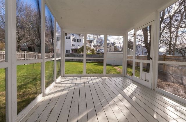 49 Orchard St, Amesbury, MA 01913