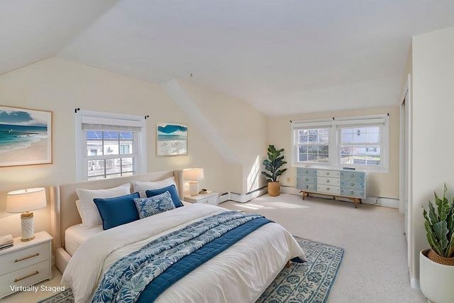 49 Orchard St, Amesbury, MA 01913