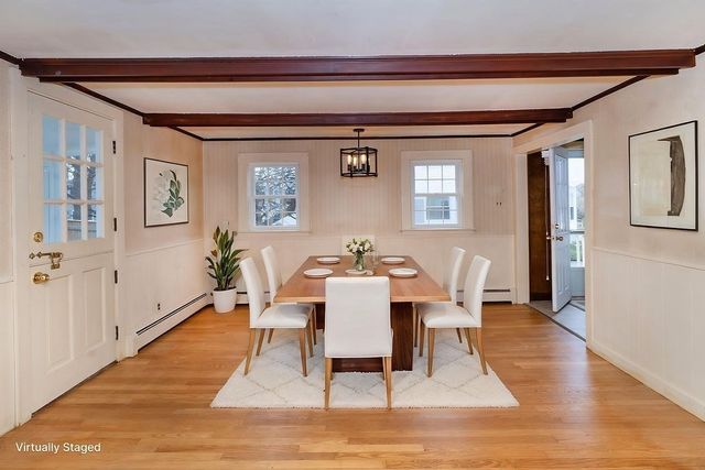 49 Orchard St, Amesbury, MA 01913