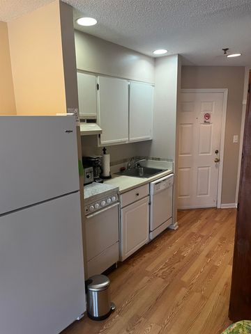 1100 Possum Trot Rd Apt G124, North Myrtle Beach, SC 29582